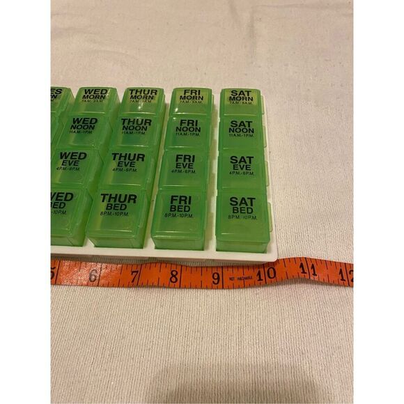 7 Day 4x Daily Pill Organizer Travel Essentials Vacation Beauty Jewelry Sorter - Picture 8 of 11